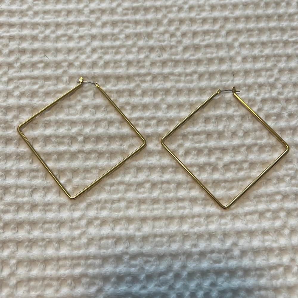Uncommon James gold square hoop earrings never worn!